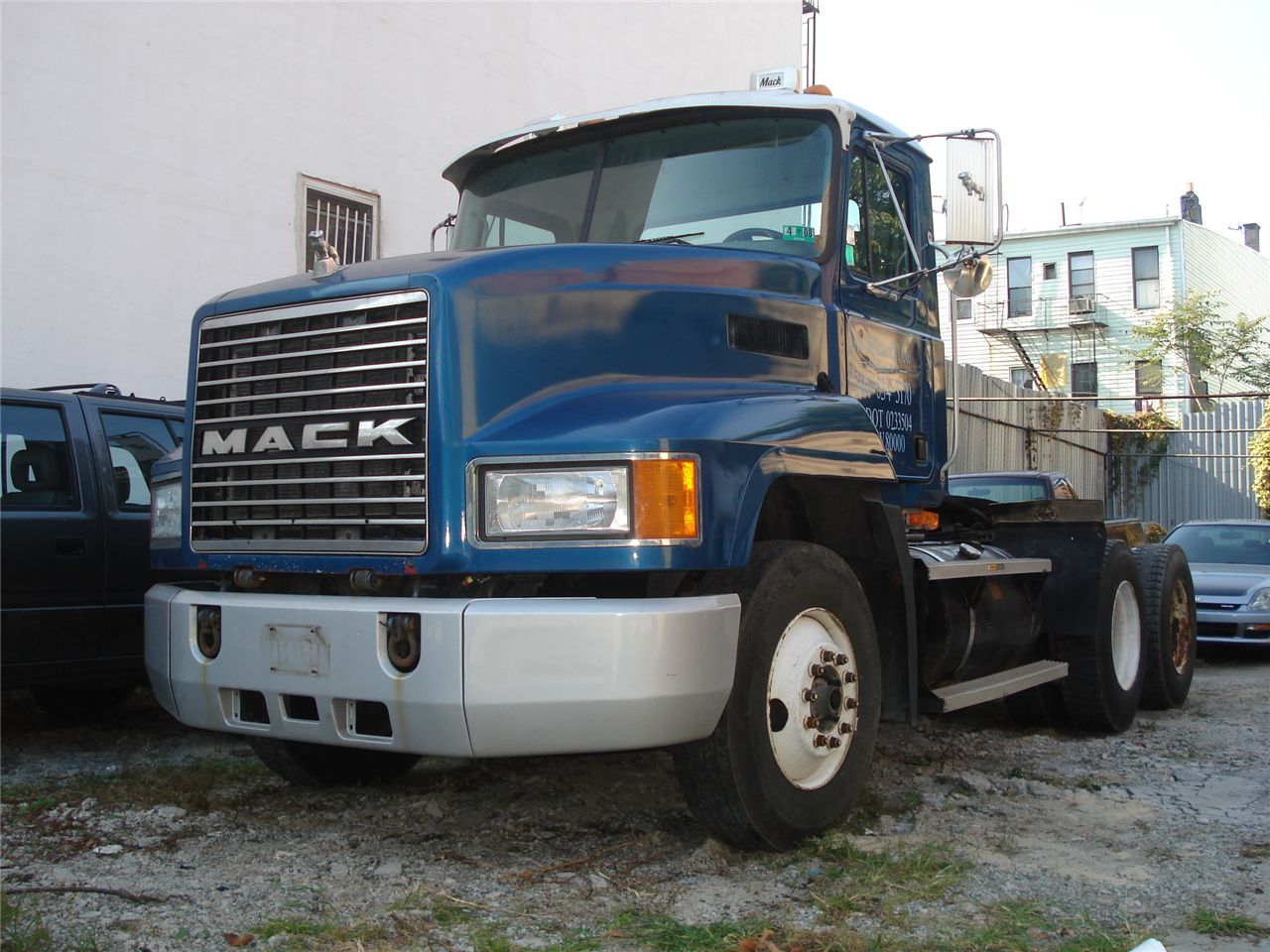 mack trucks