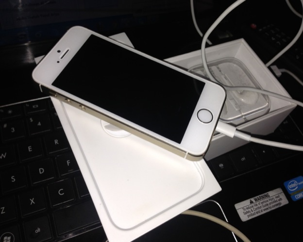 com re 1 month used unlocked iphone 5s gold 16gb by suntemi m 5 21am ...