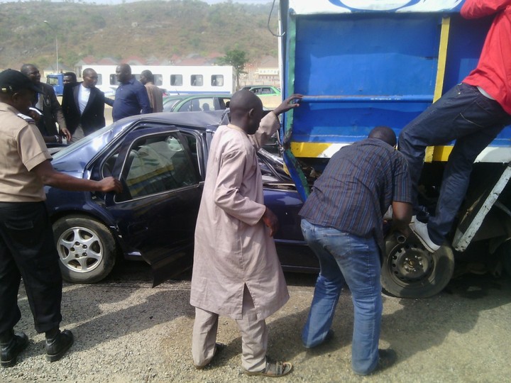 Fatal Accident Today In Abuja. (viewers Discretion Advised On Pics))  2141127_img20150219150322_jpegde8e67f419997d22bdfb7fe6008e4392