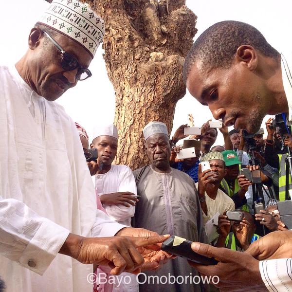 #NigeriaDecides. SEE Photos: General Buhari And His Wife Being Accredited