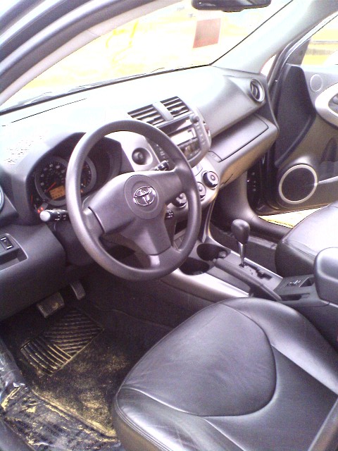 Toyota Rav4 2004 Interior. Toyota Rav4 2006 Interior
