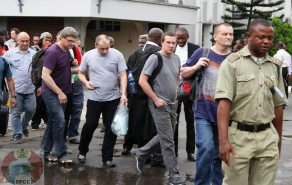   Nigeria Arrested 14 Foreigners for Oil Bunkering(Photo)