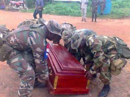 Army Recovers Arms In A Coffin At A Checkpoint (Photos) 3544640_20160329163824_jpeg5297e352900a2690aa9b43a050b2c284