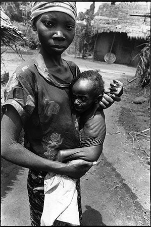 Biafra: The Nigerian Civil War In Pictures (Warning Disturbing Images) 374366_Biafra_2_jpgbe95f5d918f350ec366423c9aad19646