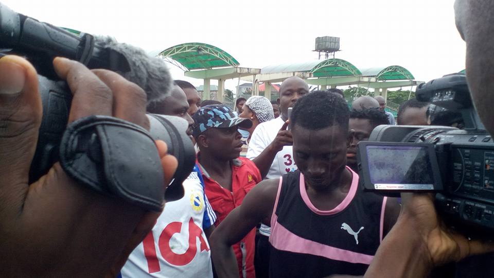 Tonye Solomon D-BOY Breaks Guinness World Record In Bayelsa (Photos) 4094077_hamp1_jpg642258c0f1d5a7ee556ce9146f8b0c74