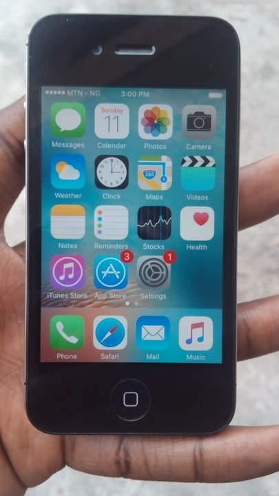 Very Clean And Cheap Apple Iphone 4s For Sale - Technology Market - Nigeria