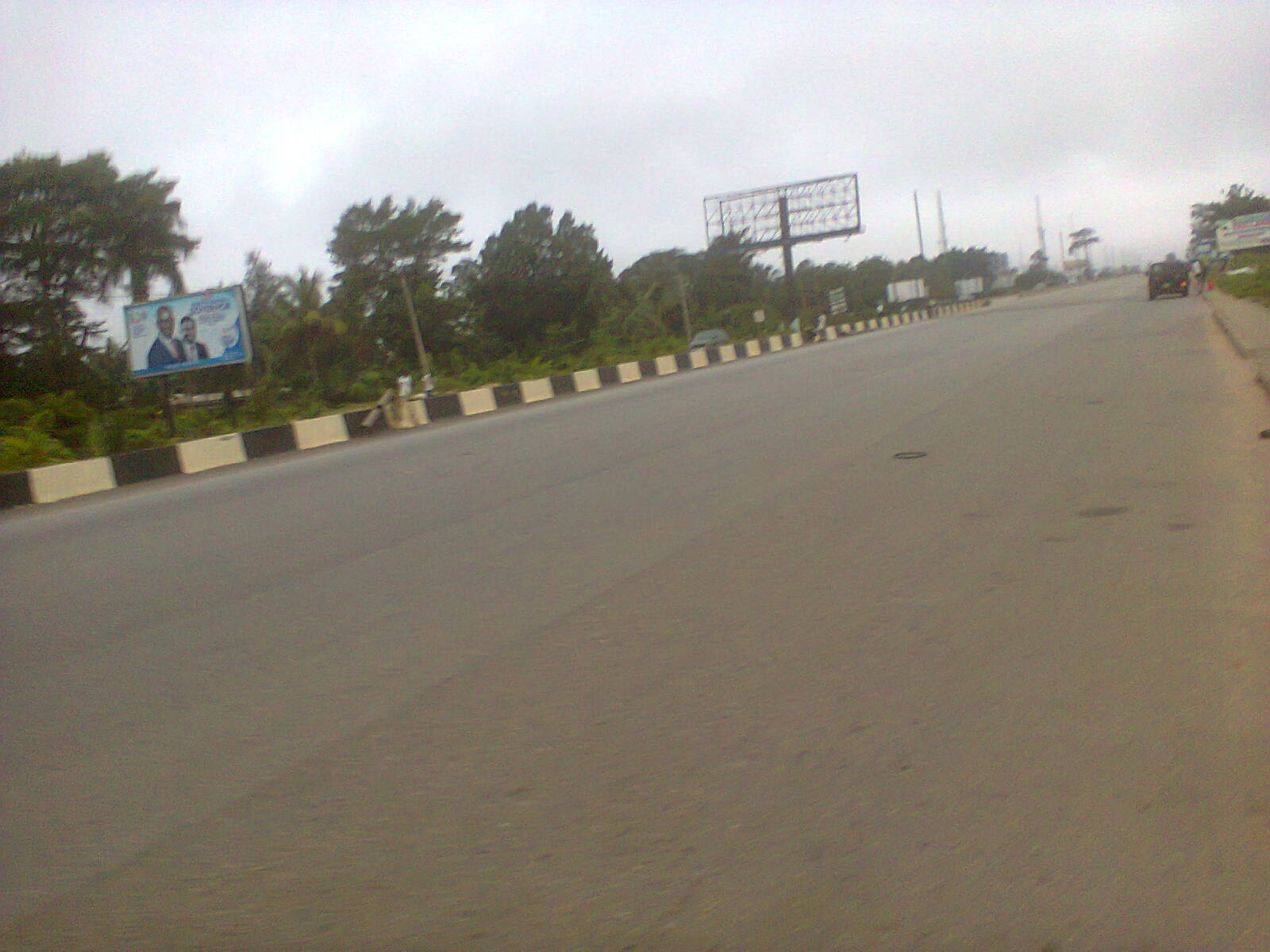 Edo Governorship: Benin-Lagos Expressway Deserted (Photos)  4289353_photo0200_jpeg5cc28e74cdf5324cbd351a012e22cbd3