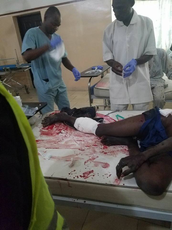 Maiduguri Bomb Blasts Survivors And Dead Bodies Being Evacuated (Photos) 4415874_naju2_jpgef3ab4626a76cf20be39156dae66b8c5