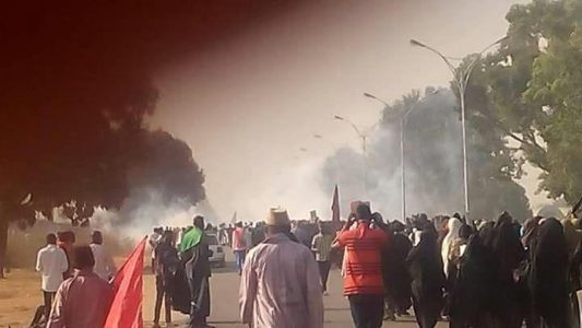 Buhari At It Agian: Police Teargas Protesting Shi'ite In Kano (Photos)  4481088_1_jpeg83b5009e040969ee7b60362ad7426573