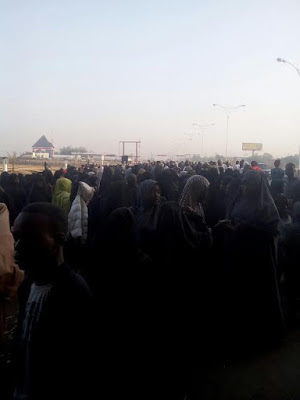 Buhari At It Agian: Police Teargas Protesting Shi'ite In Kano (Photos)  4481089_2_jpegea571676ce9b75b0730a5d56350ae93e