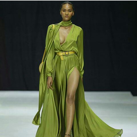 fashion runway models nip slip