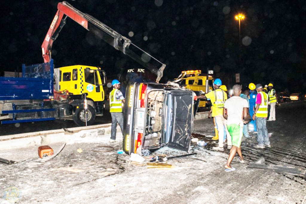 1 Dead And 3 Injured In Gbagada Accident In Lagos 4629086_gbagadaaccident1_jpeg7f9933401ee0cd72a443eb1795254d21