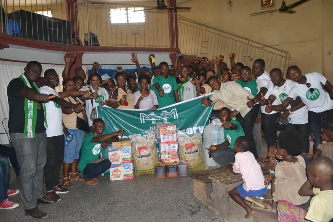 MMM Guiders Donate Hundreds Of Naira In Provisions To Delta Orphans 4641428_fbimg1482393642317_jpeg1d2790b8deb94092298bd221ff26ea4e