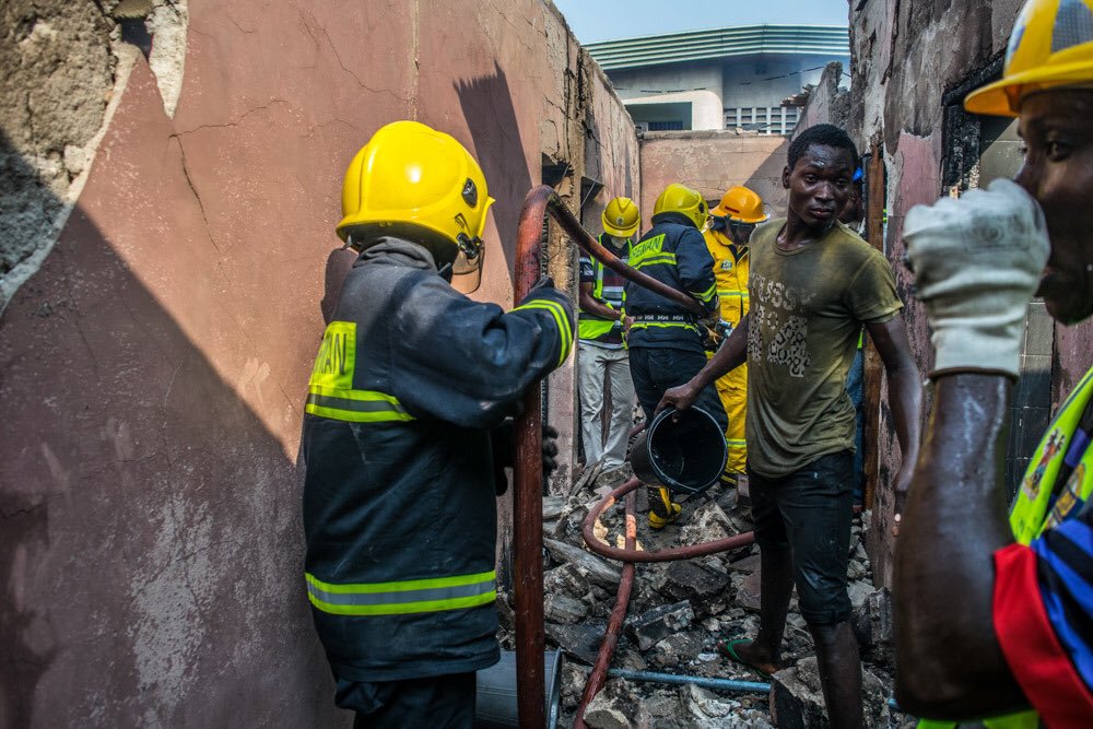 PHOTOS: Fire Fighters Rescue 3 Children From Burning House In Lagos 4832530_3_jpeg182845aceb39c9e413e28fd549058cf8