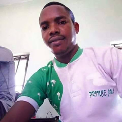 500 Level FUTA Student Shot Dead By Police During A Peaceful Protest (photo) 5160910_policemenpeacefulprotest_jpeg131e6cd18ee271d5596e6f5d349afacd