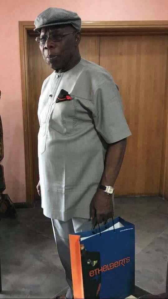 Olusegun Obasanjo Wears Made In Aba Attire (Photos) 5161034_obj1_jpgc0c20deb0a9a87d6e24abcef42ac2c76