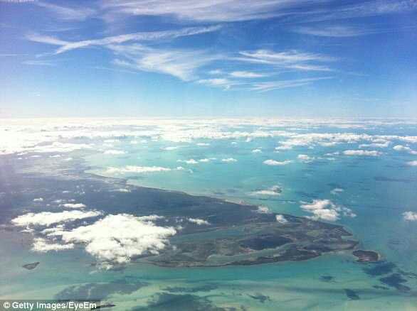 Plane Carrying 4 People And 2 Children Missing Over Bermuda, Bahamas(Photos) 5326844_20170516193024_jpegfd4172805e711052fd46e3525ddd31e7