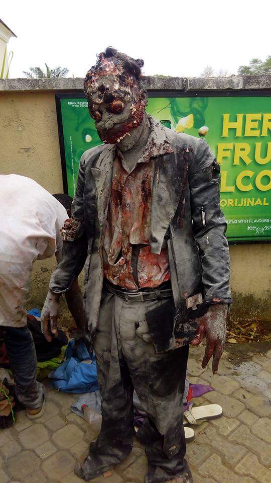 Gruesome Zombie Scenes By Special Effects Artist. Viewers Discretion Adviced 5644670_fbimg1499990728251_jpeg7a97c18de5c508a53087514924c3432d