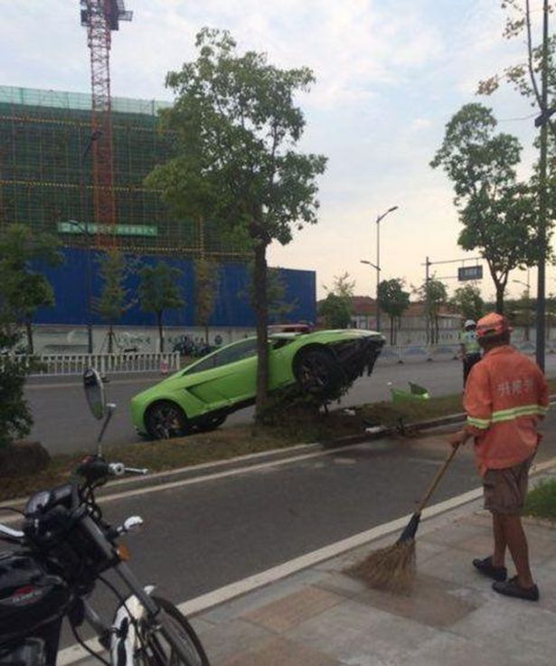 PHOTOS: Man Crashes Rented Lamborghini As He Tries To Impress Woman He Met At A Bar