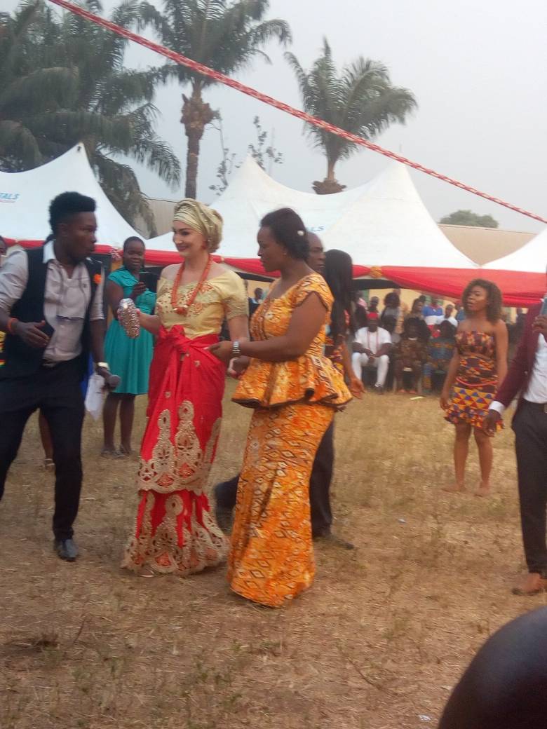 Nigerian Man Marries His German Girlfriend In Anambra (Photos) 6527623_img20180109wa0007_jpegda8e1d27690218164da3430d5d5a0458