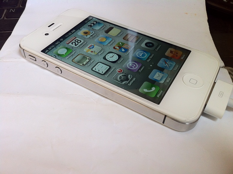 Used Unlocked White iPhone 4s 64Gb. Sold - PhoneInternet Market ...