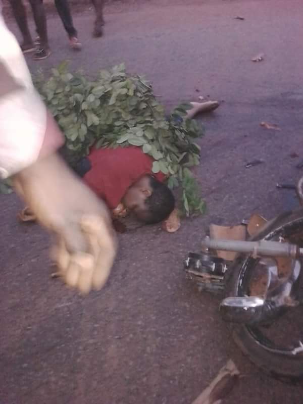 Dangote Trailer Crushes Lady Dead On Enugu-Port Harcourt Expressway (Graphic Pic) 6736274_fbimg1519329635292_jpeg4a8f83114e73ebf519bf08a220729d9f
