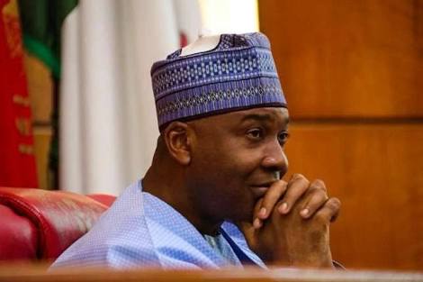  Saraki Sneaks Himself Into National Assembly In Rickety Vehicle to avoid impeachment today