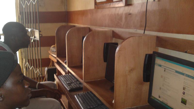 Nigeria: How Cyber Cafes Bowed to Smartphones, Internet Charges