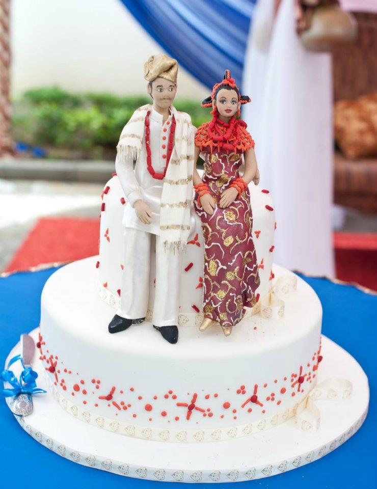 Pictures of traditional wedding cakes in nigeria