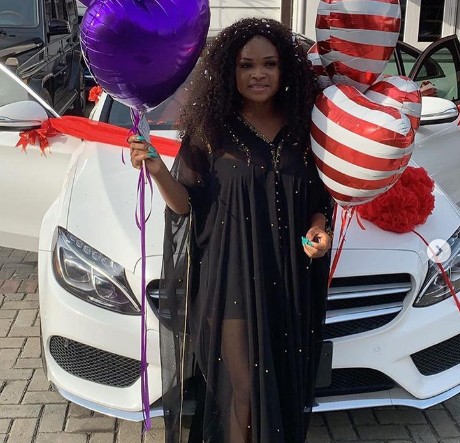 Nigerian Man Surprises Wife With Brand New Benz On Birthday [Photo]