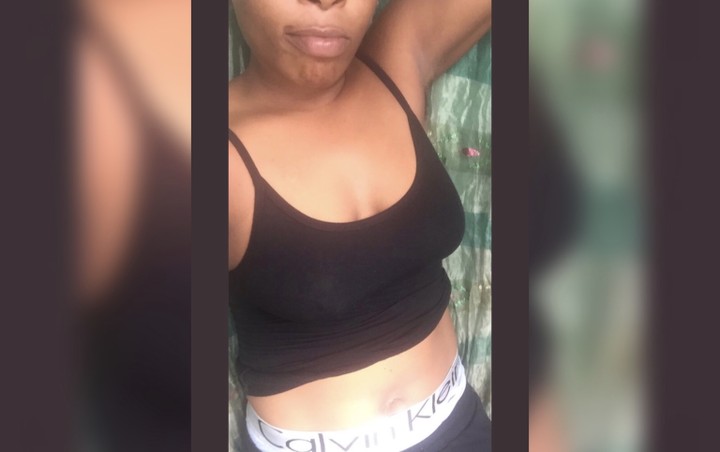 Photo: Nigerian Babe Steps Out In See-through Top Without A Bra, So Hot -  Fashion - Nigeria