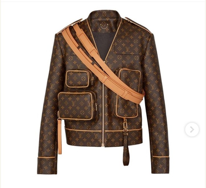 Wizkid's Embellished Designer Jacket Worth N4.3m Leaves Fans