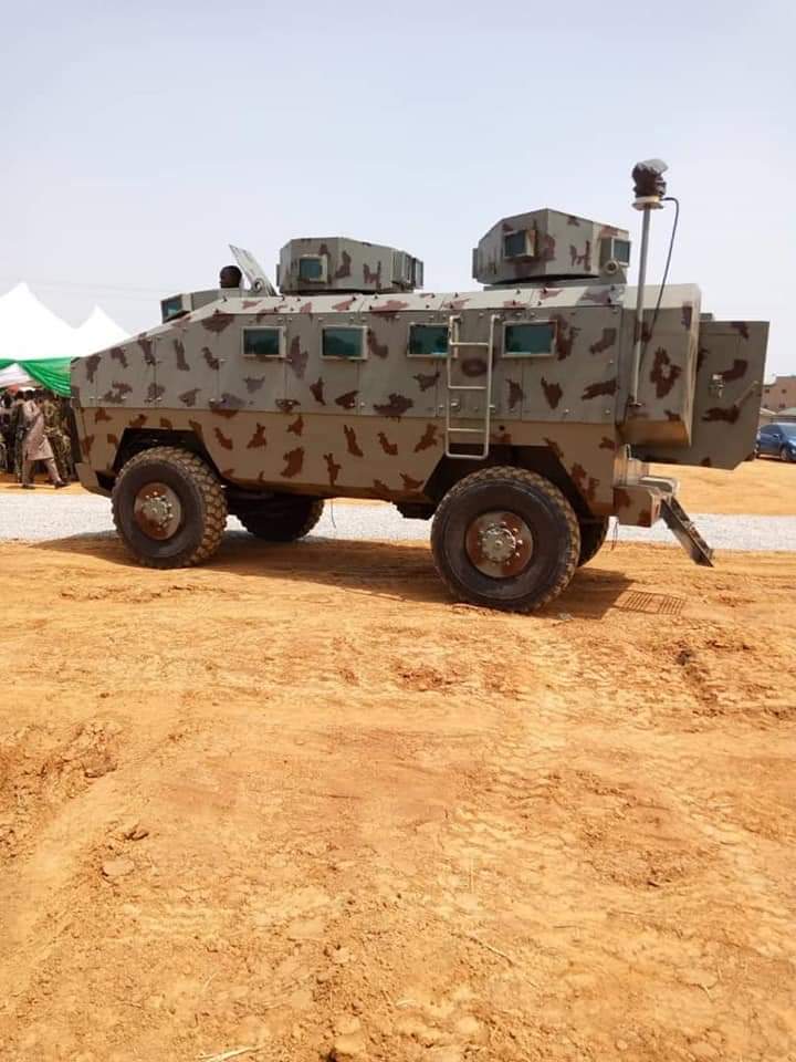 Новый нигерийский бронированный автомобиль Ezugwu класса MRAP Ezugwu, автомобиль, бронированный, класса, Нигерийская, Оригинал, мощностью, вещества, колесами, днищем, бронекорпуса, оснащается, дизельным, двигателем, кругового, тепловизорами, системой, камер, минимум, обзора