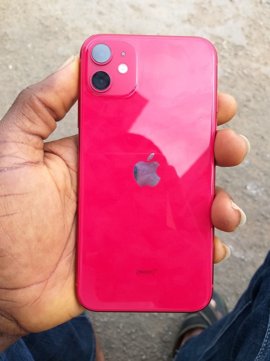 Iphone 11 165k Red London Used You Need Chip - Technology Market