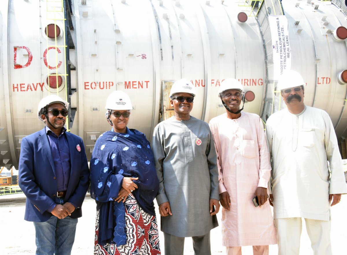 Aliko Dangote & Zainab Ahmed Visit The Oil Refinery In Lagos - Politics...