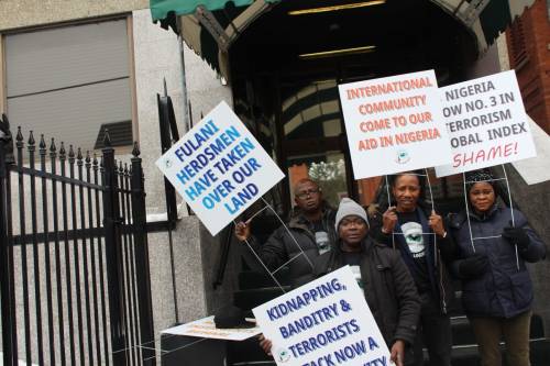 Nigerians Protest Against Buhari’s Government In Canada Over Insecurity, Others