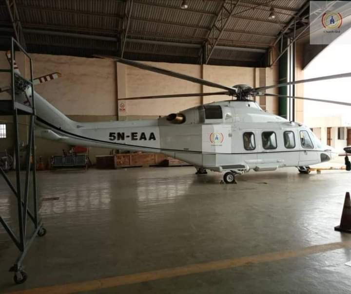 Rural Evangelism: Pastor Enoch Adeboye Buys Brand New Helicopter