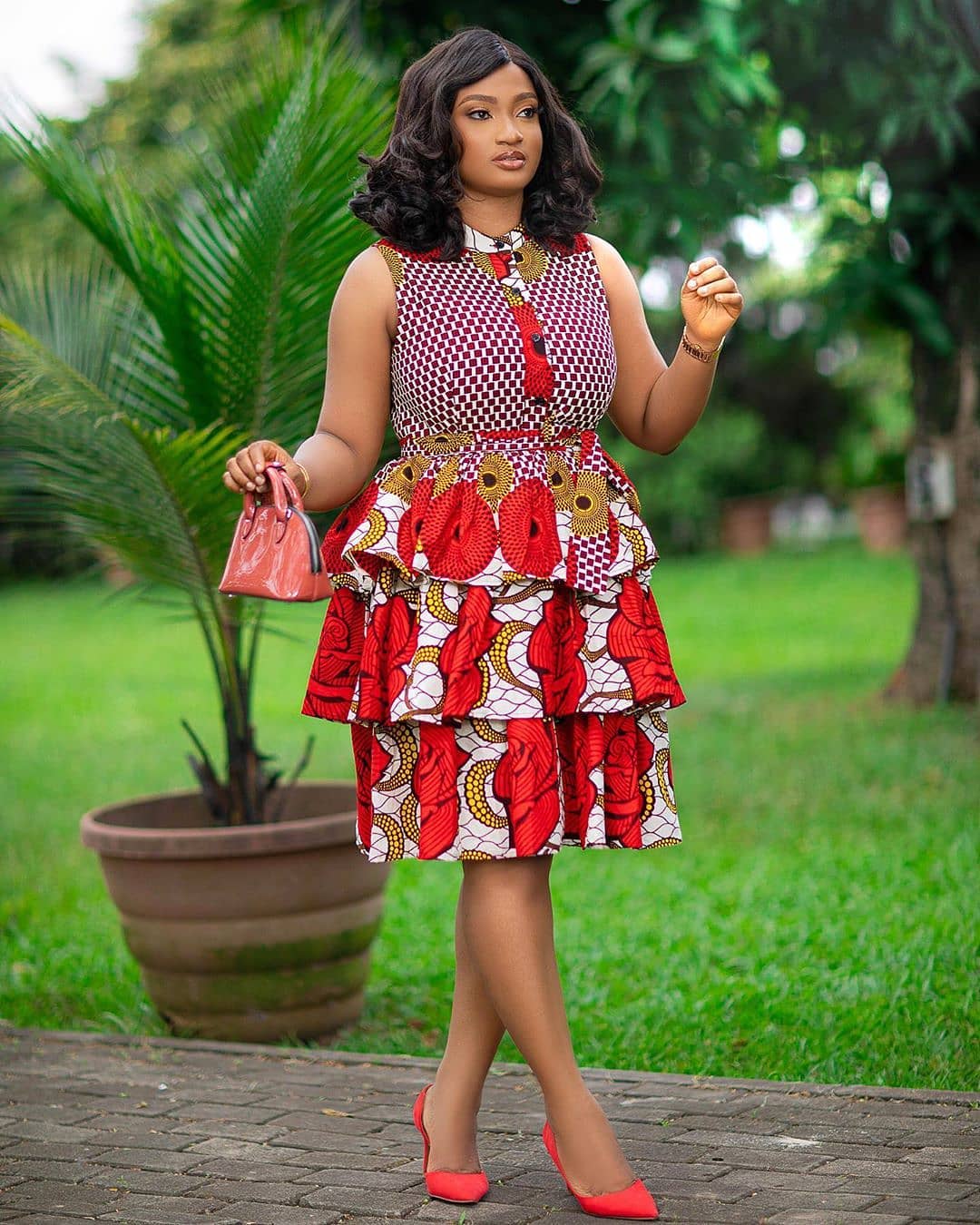 Ankara Fashion Styles Pictures: Latest Designs For Ladies