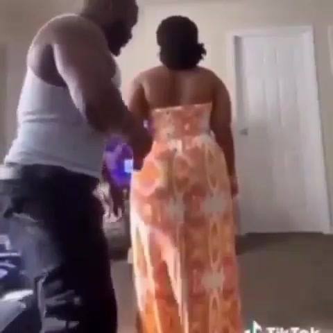 Igbo Man Is Proud Of His Wife Big Back Curve Shaking Like
