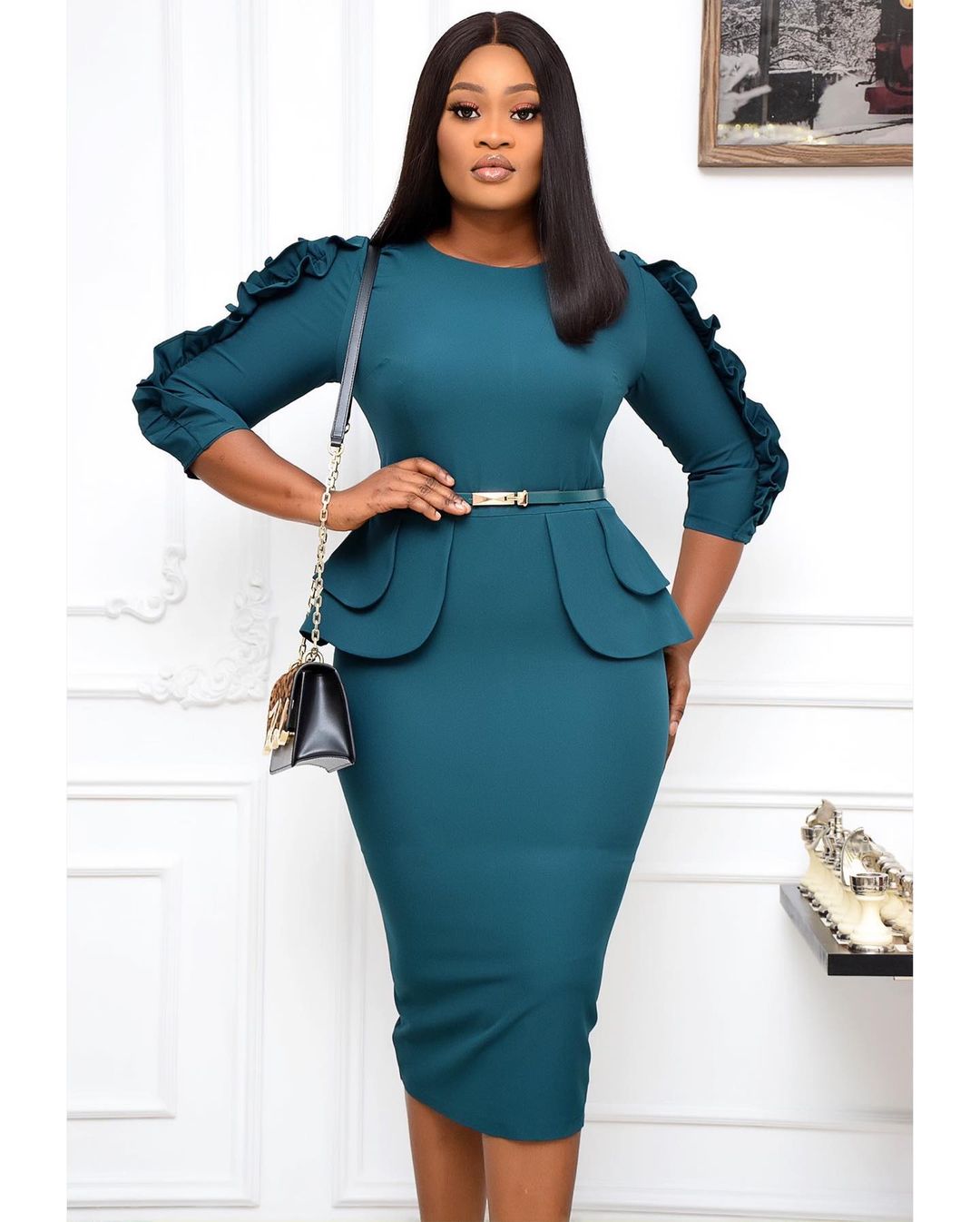 Latest Corporate Gowns Styles For Fashion-wise Ladies. - Fashion - Nigeria