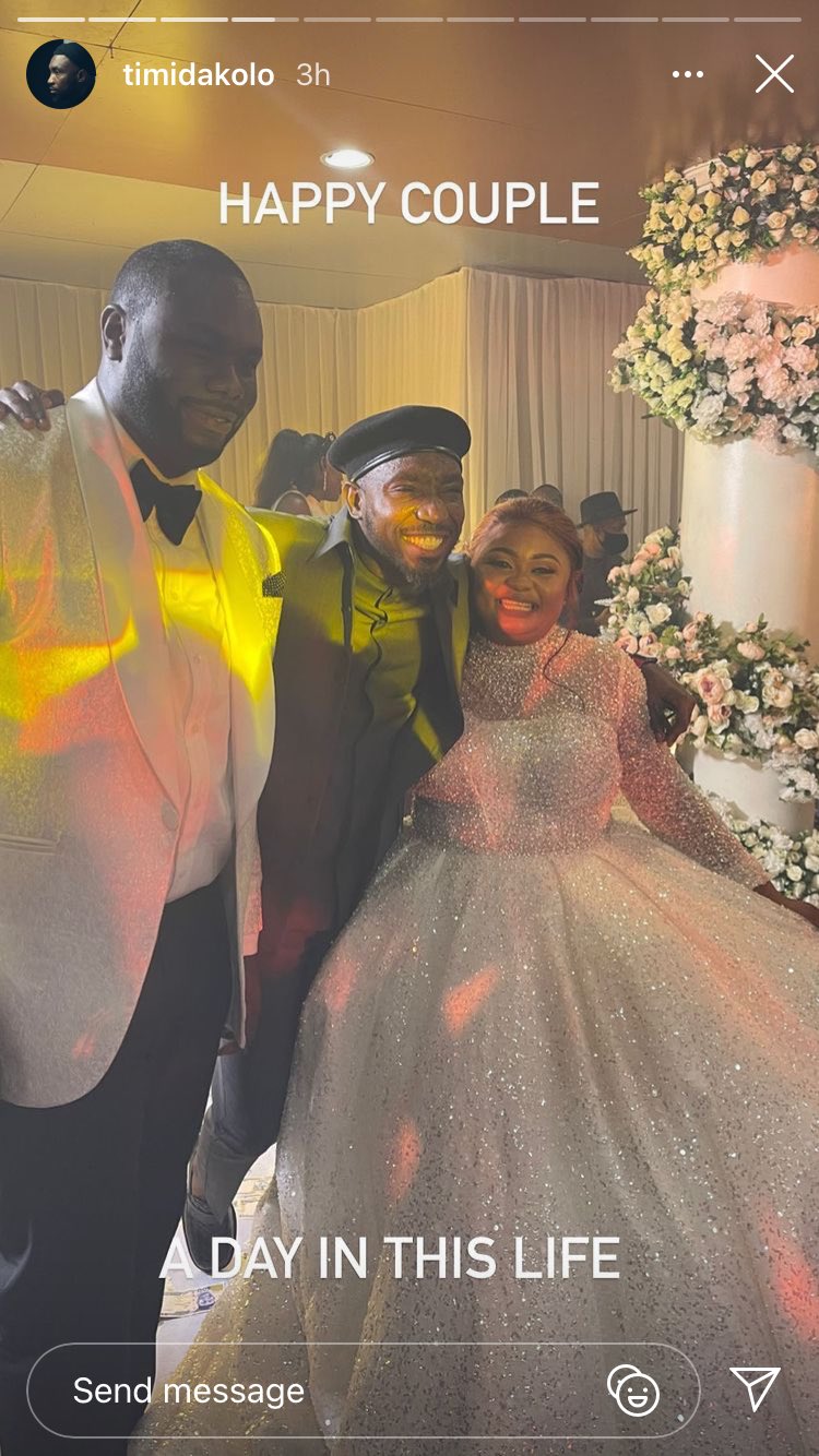 Timi Dakolo Crashes Abuja Wedding Gives A Free Performance Celebrities Nigeria