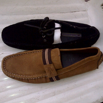 Get Your Mocks And Loafers Here - Fashion/Clothing Market - Nigeria