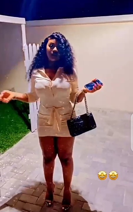 Davido - Chioma And Davido's Cousin, Clarks Adeleke, Hang Out With Her Friend, Nayome 13230124_screenshot202103070552471_jpege61eb8d10a8d2dc0a5c4955706479fa2