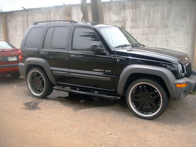 Liberty Jeep 3.7l( For The Cool & Matured) Autos Nigeria