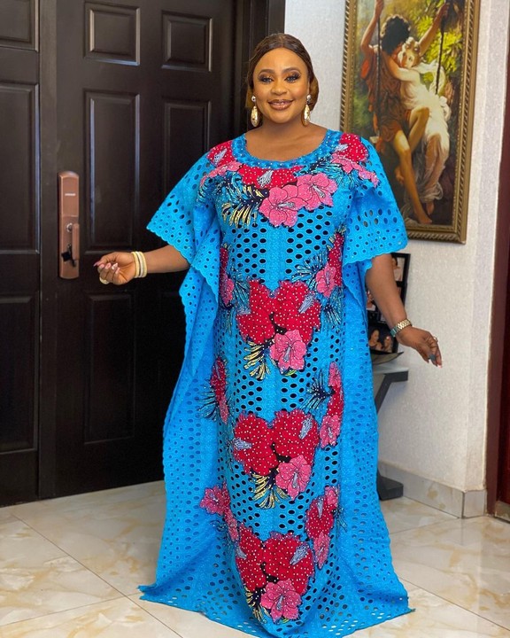 African Boubou Styles 2022 - 60 Latest Boubou And Kaftan Gown Styles ...