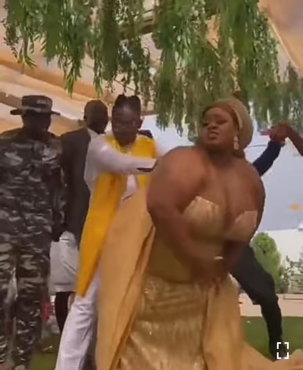 Ghanaian Couple Engage In Sexually-Charged Dance At Their Wedding (Pix, Video)  15059785_cymera20220303145813_jpeg57377617f1a43feef2a9dc054fedc862