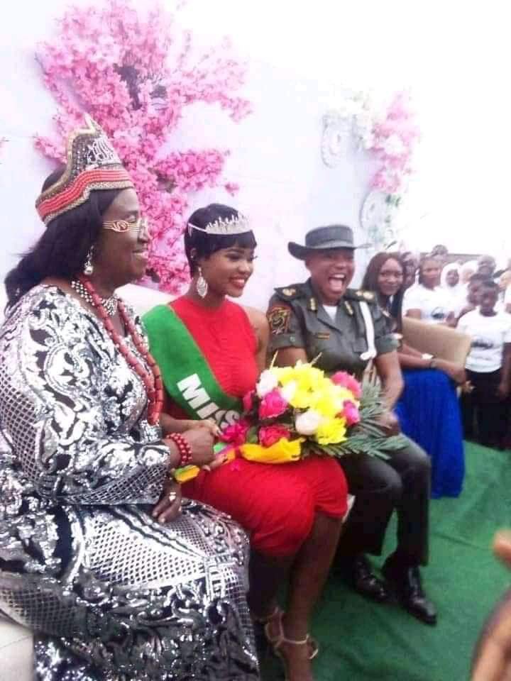 Chidinma Ojukwu Crowned Miss Cell At Kirikiri Prison.  15093194_1_jpeg83b5009e040969ee7b60362ad7426573
