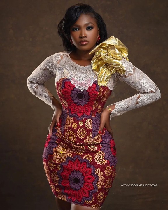 Latest Ankara & Lace Combo Gown Styles For 2022 – See 30 Cute