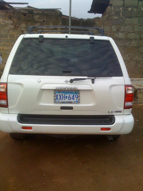 2001 Nissan Pathfinder So Clean - Autos - Nigeria