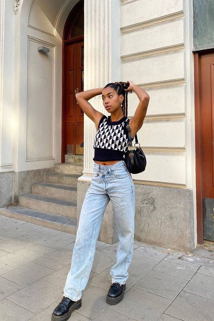 How To Style Your Boots With Mom Jeans - Fashion - Nigeria